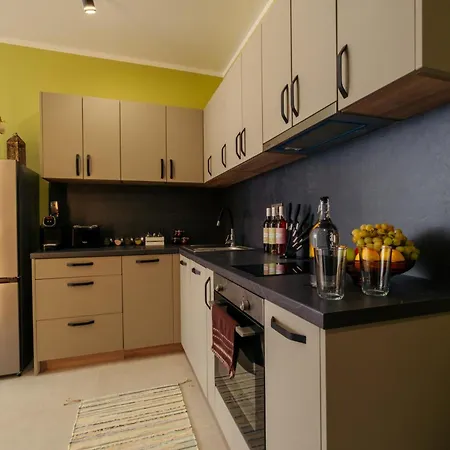 Апартамент Rila Sunshine *